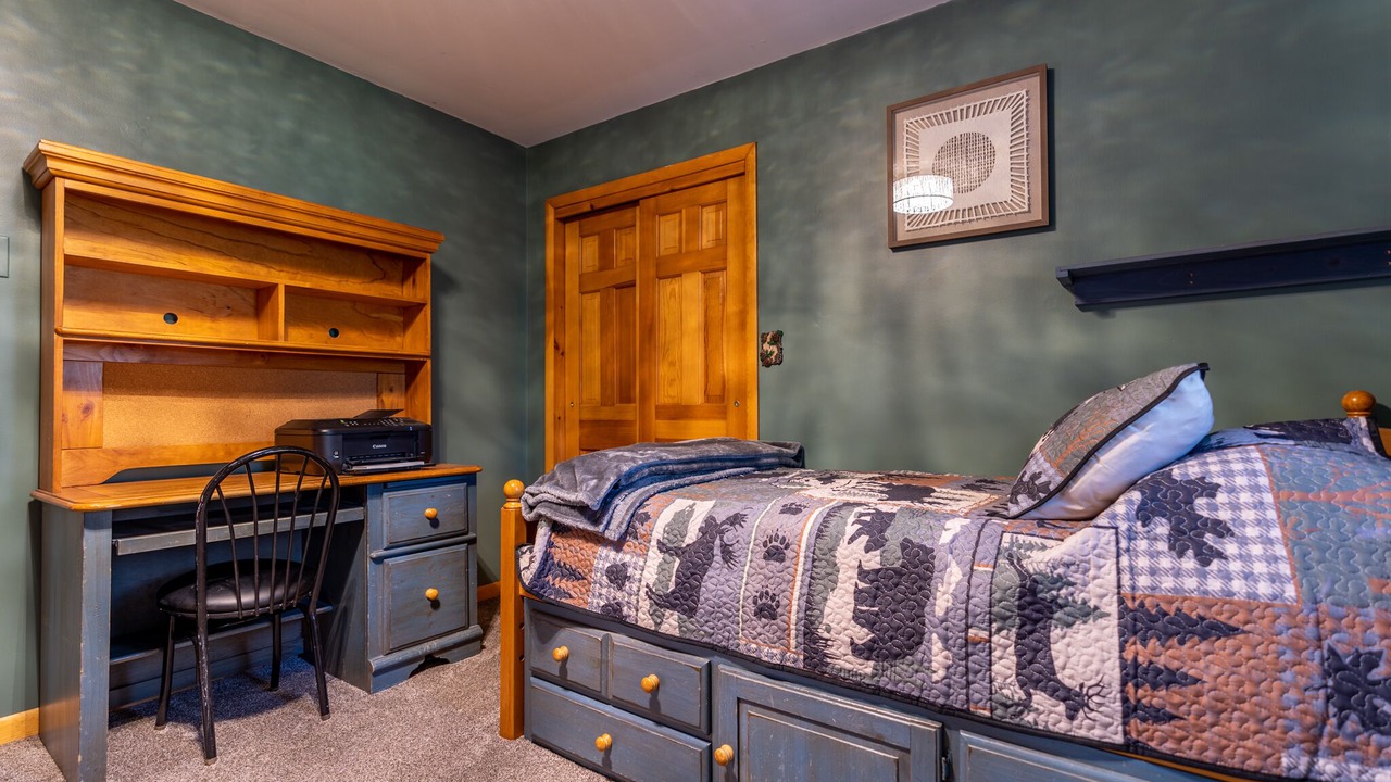 Photo of Bedroom in Rushville