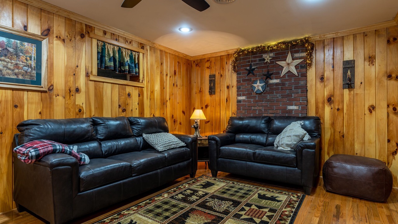 Photo of Livingroom in Rushville