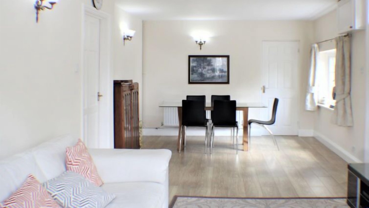 Photo of Livingroom in Tonbridge
