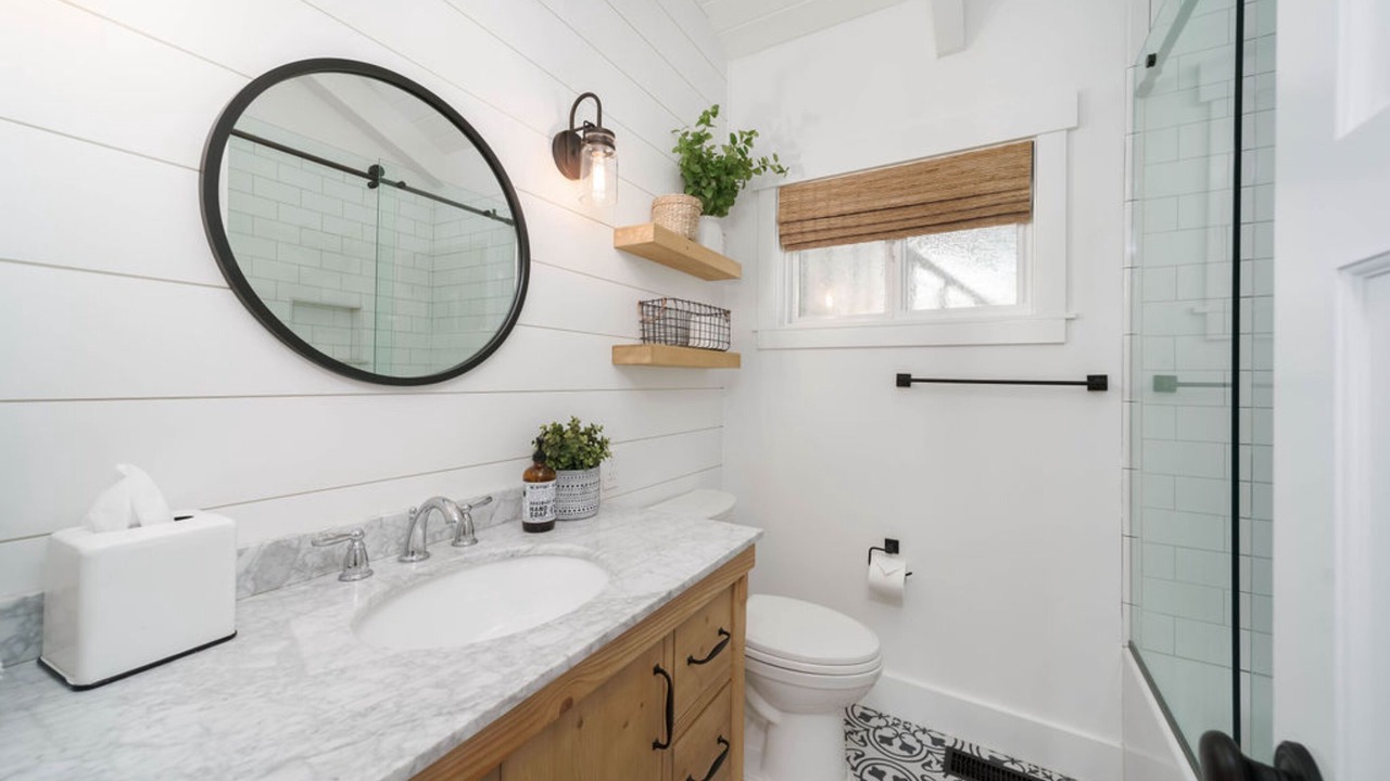 Photo of Bathroom in Tolovana Park