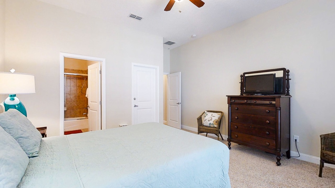 Photo of Bedroom in American Beach