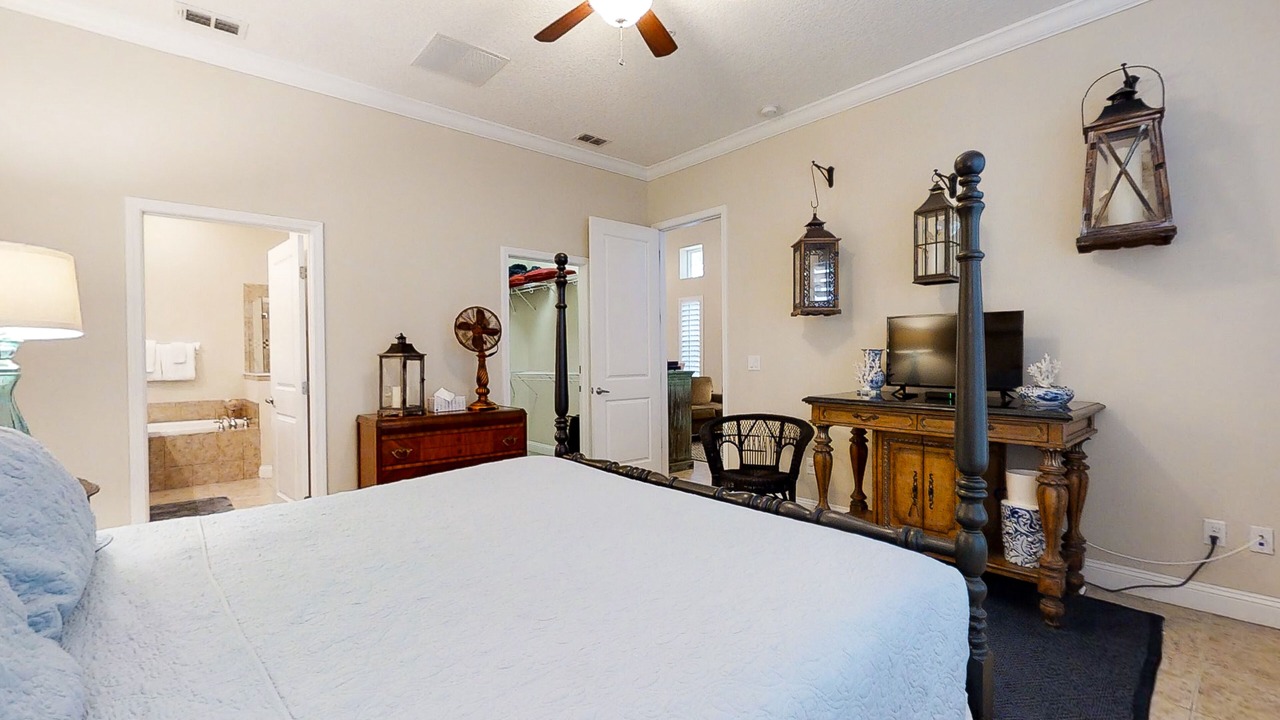 Photo of Bedroom in American Beach