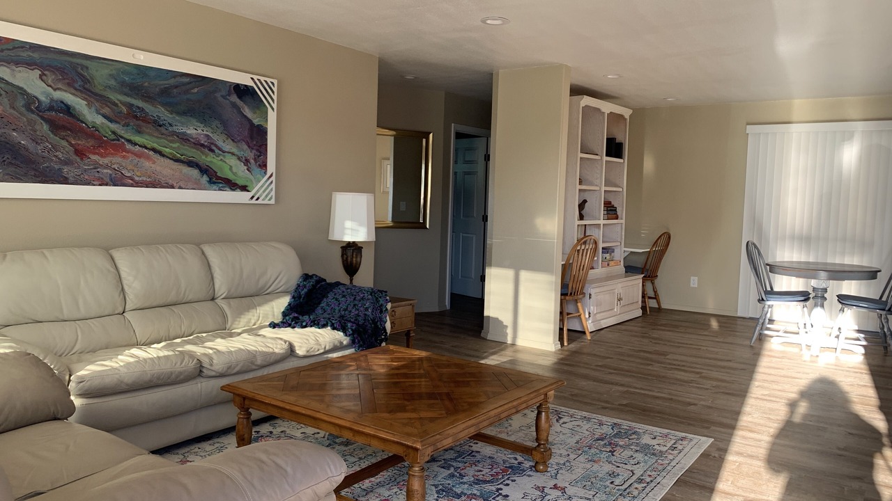 Photo of Livingroom in Crescent City
