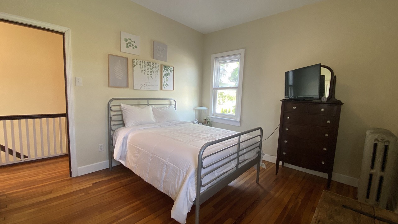 Photo of Bedroom in Exeter