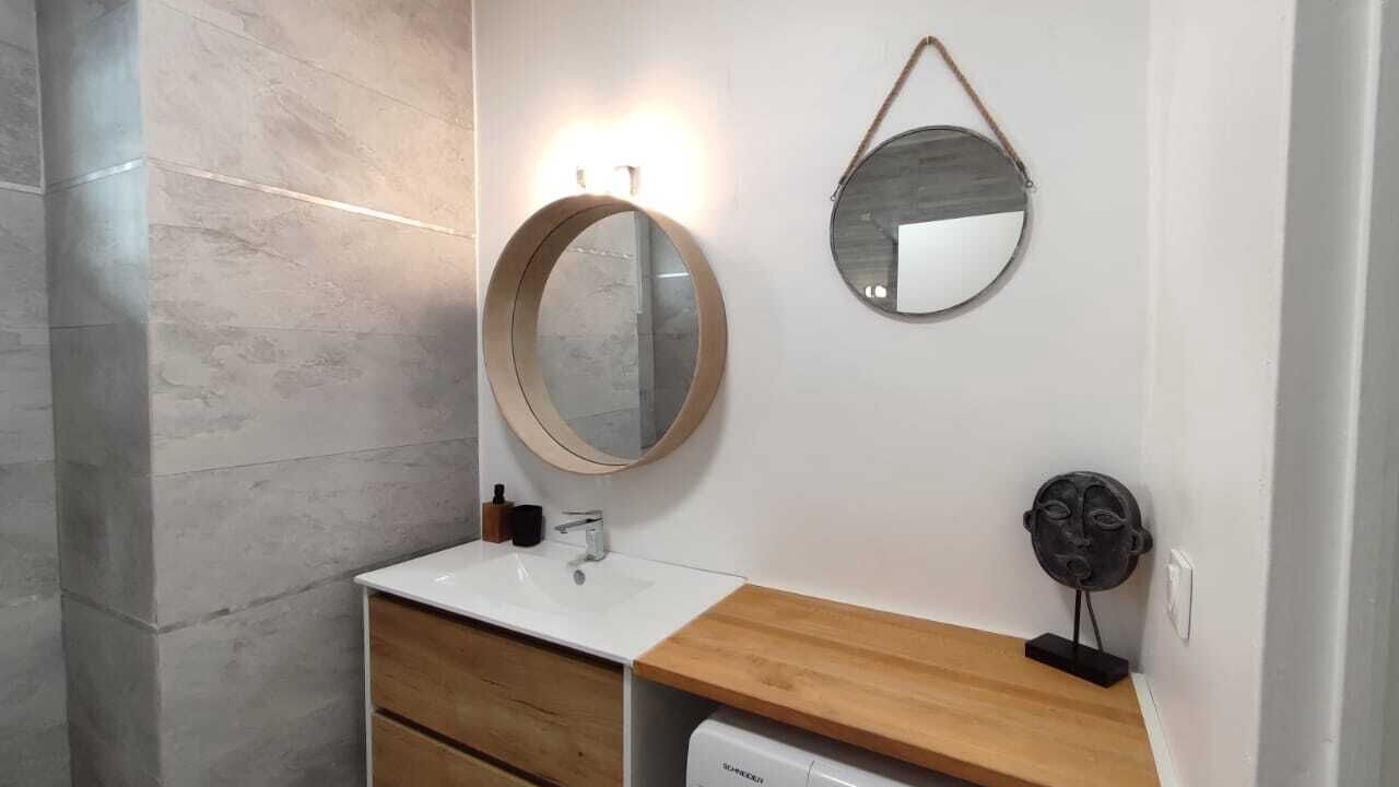 Photo of Bathroom in Pointe-a-Pitre