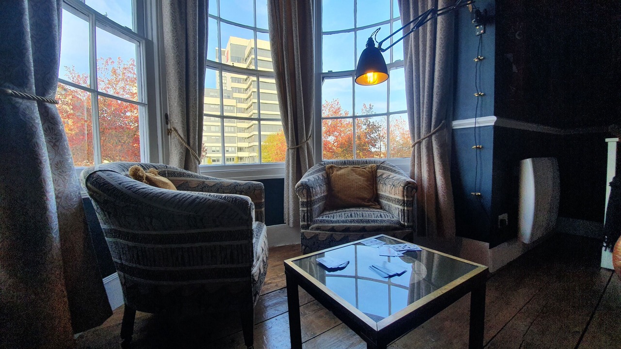 Photo of Livingroom in Southampton City Centre