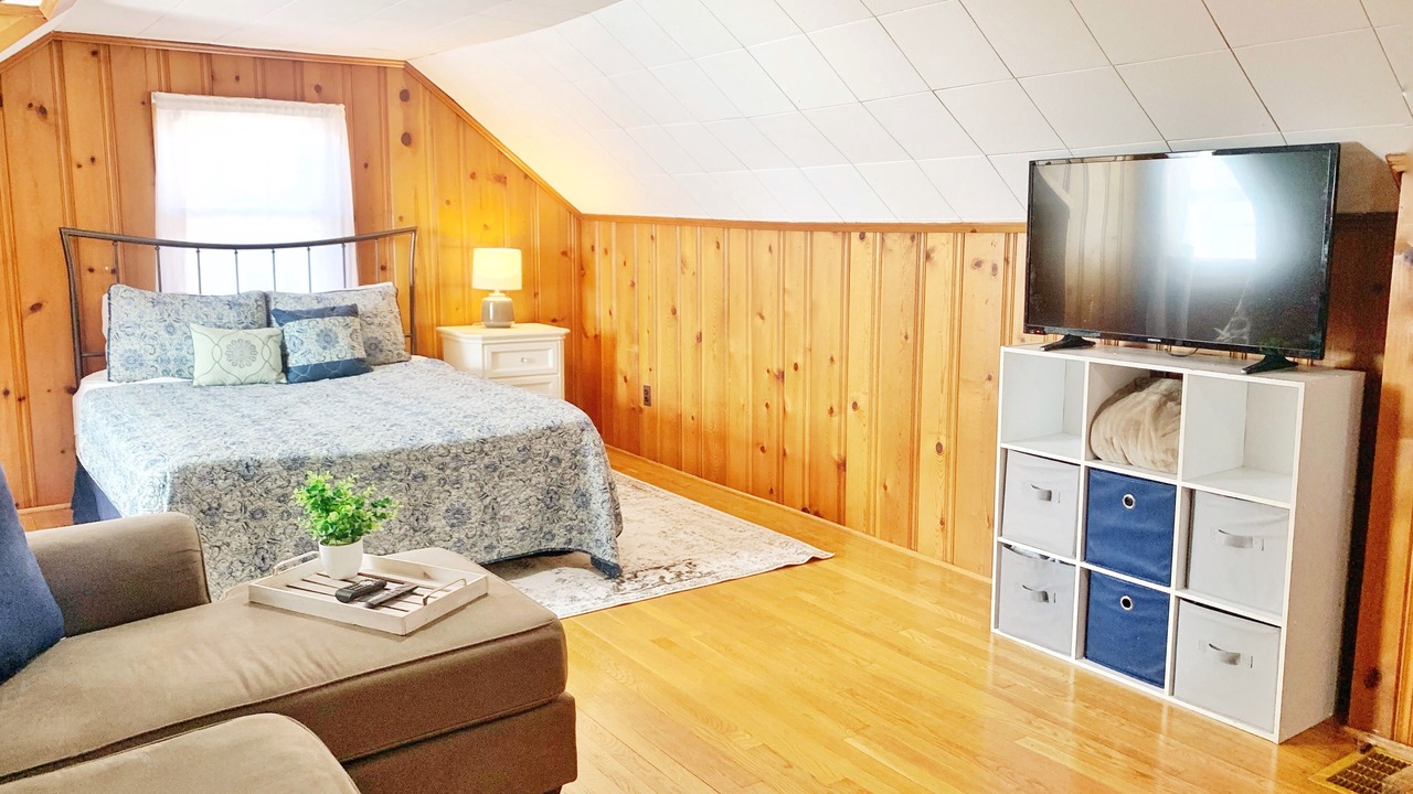 Photo of Bedroom in Roanoke