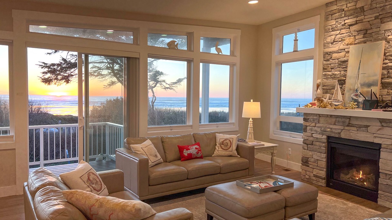 Photo of Livingroom in Neahkahnie Beach