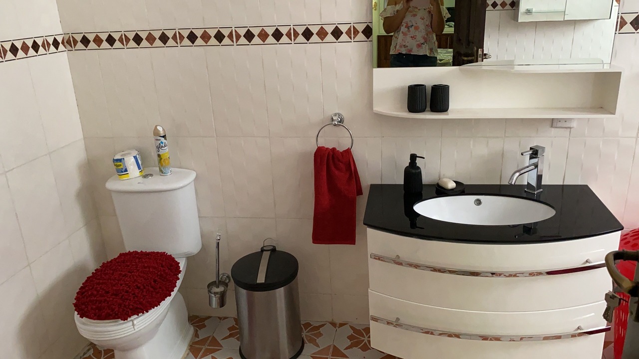 Photo of Bathroom in Santeo