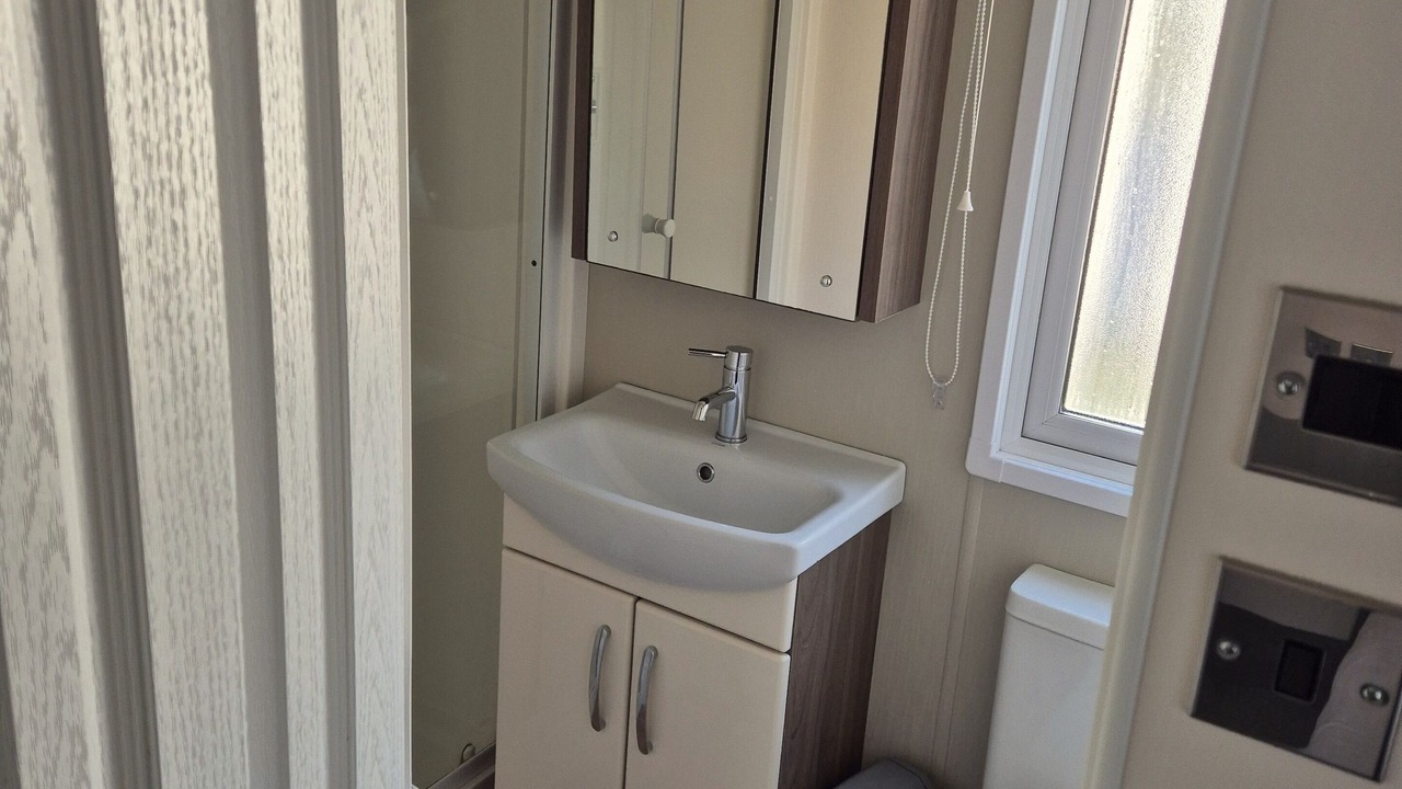 Photo of Bathroom in Icklesham