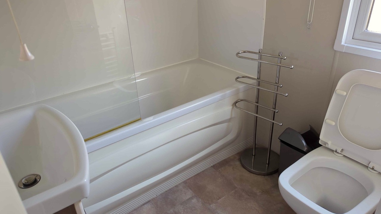 Photo of Bathroom in Icklesham