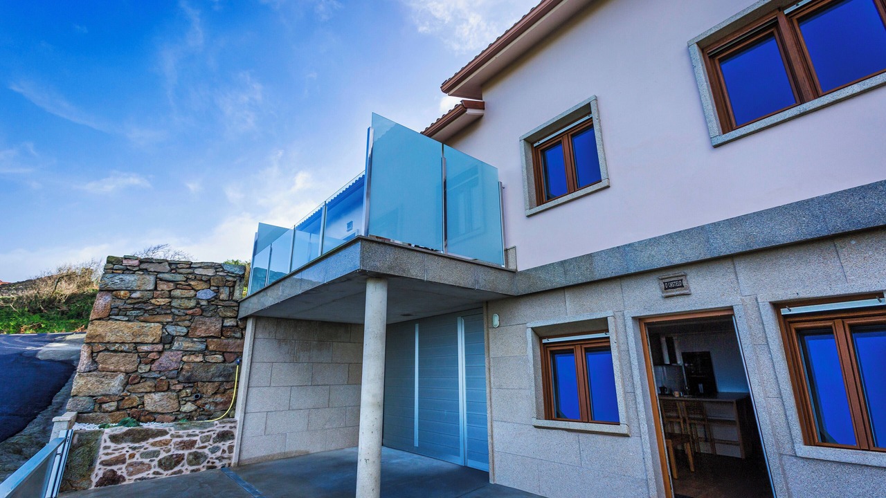 Photo of Outdoor in Frije