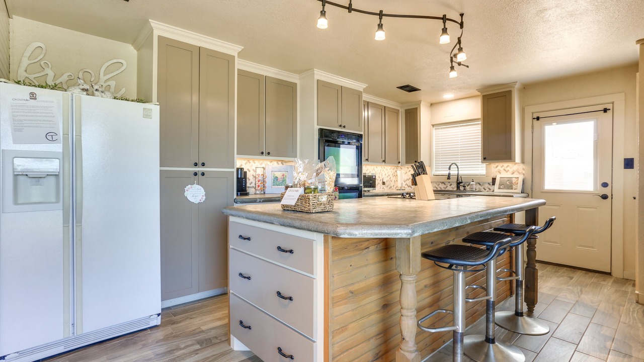 Photo of Kitchen in Calera