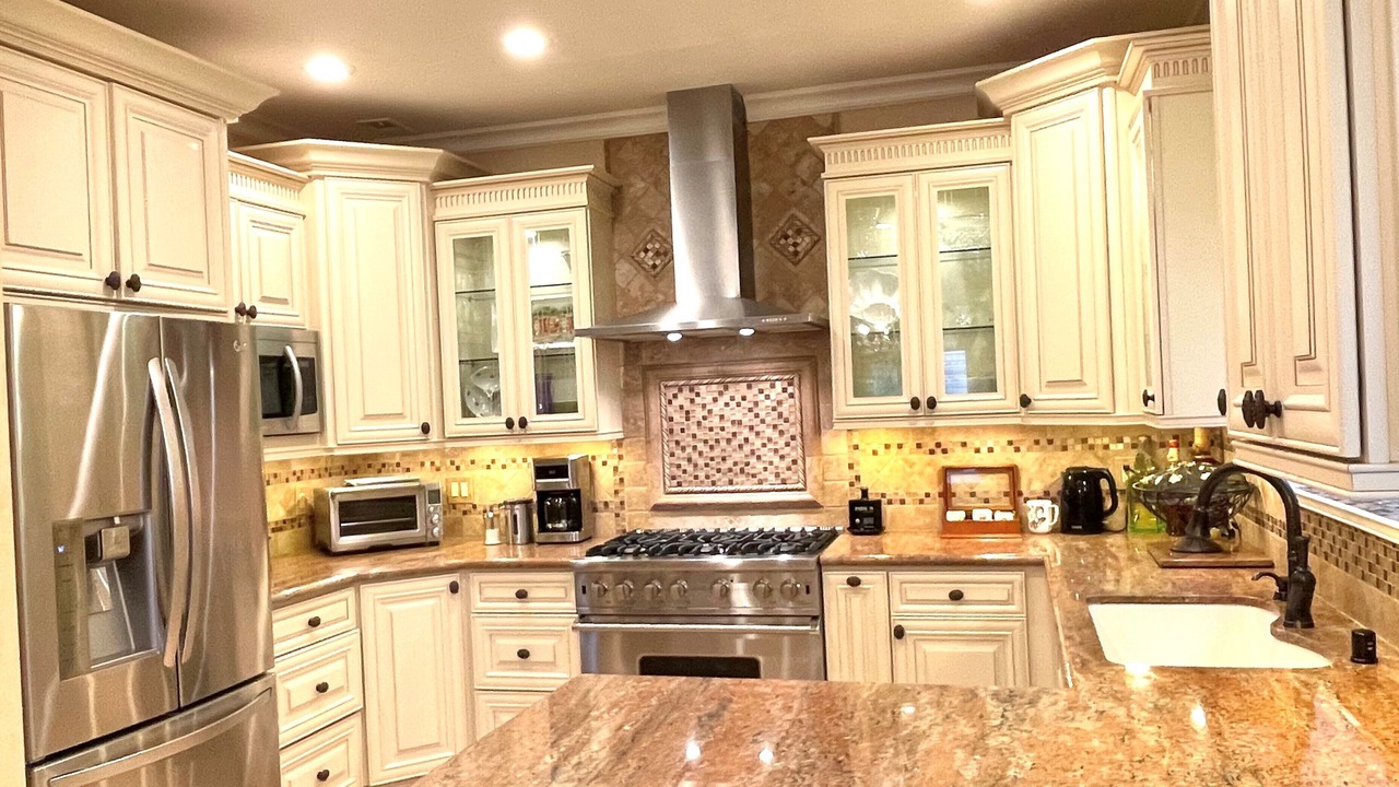 Photo of Kitchen in Mid-City