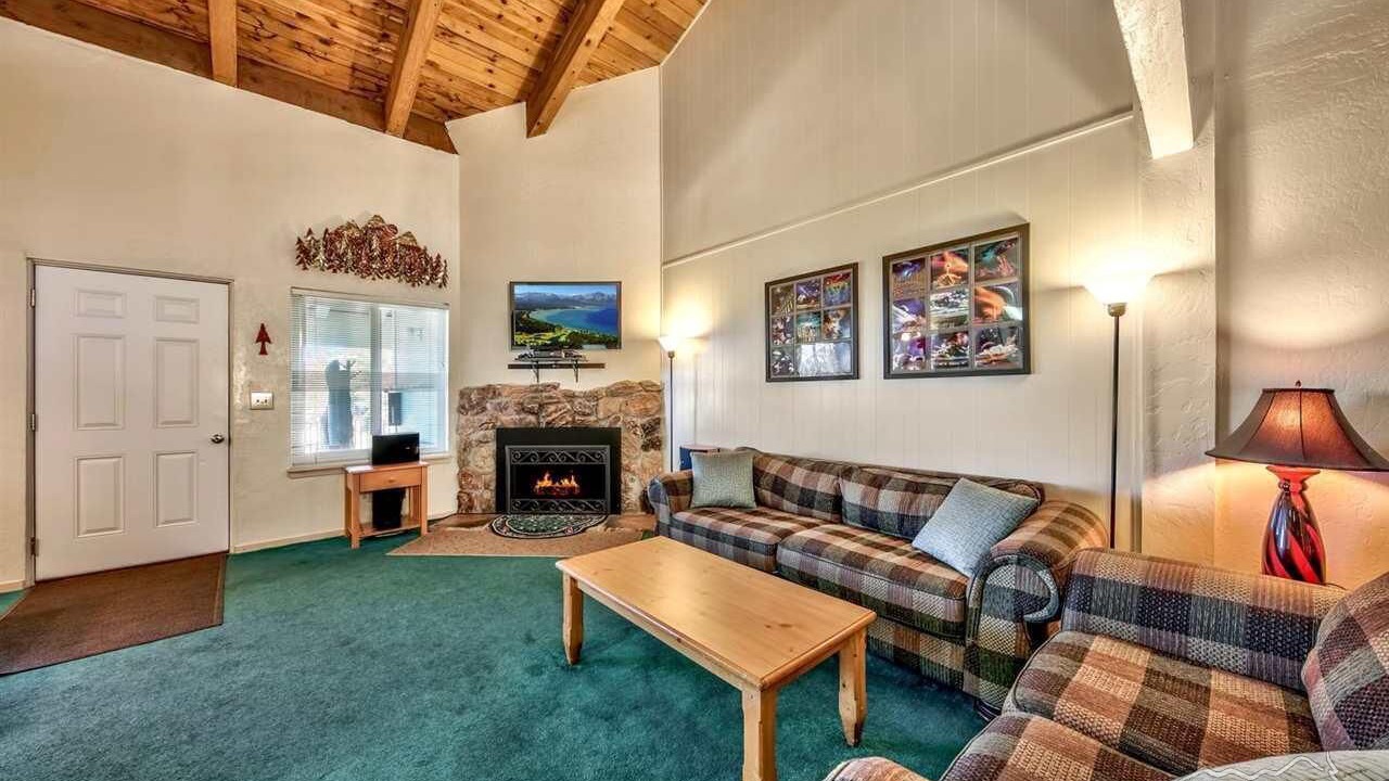 Photo of Livingroom in Tahoe Village