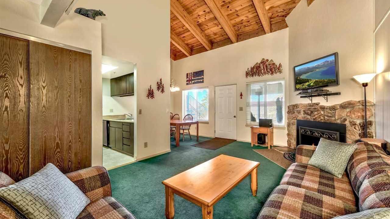 Photo of Livingroom in Tahoe Village