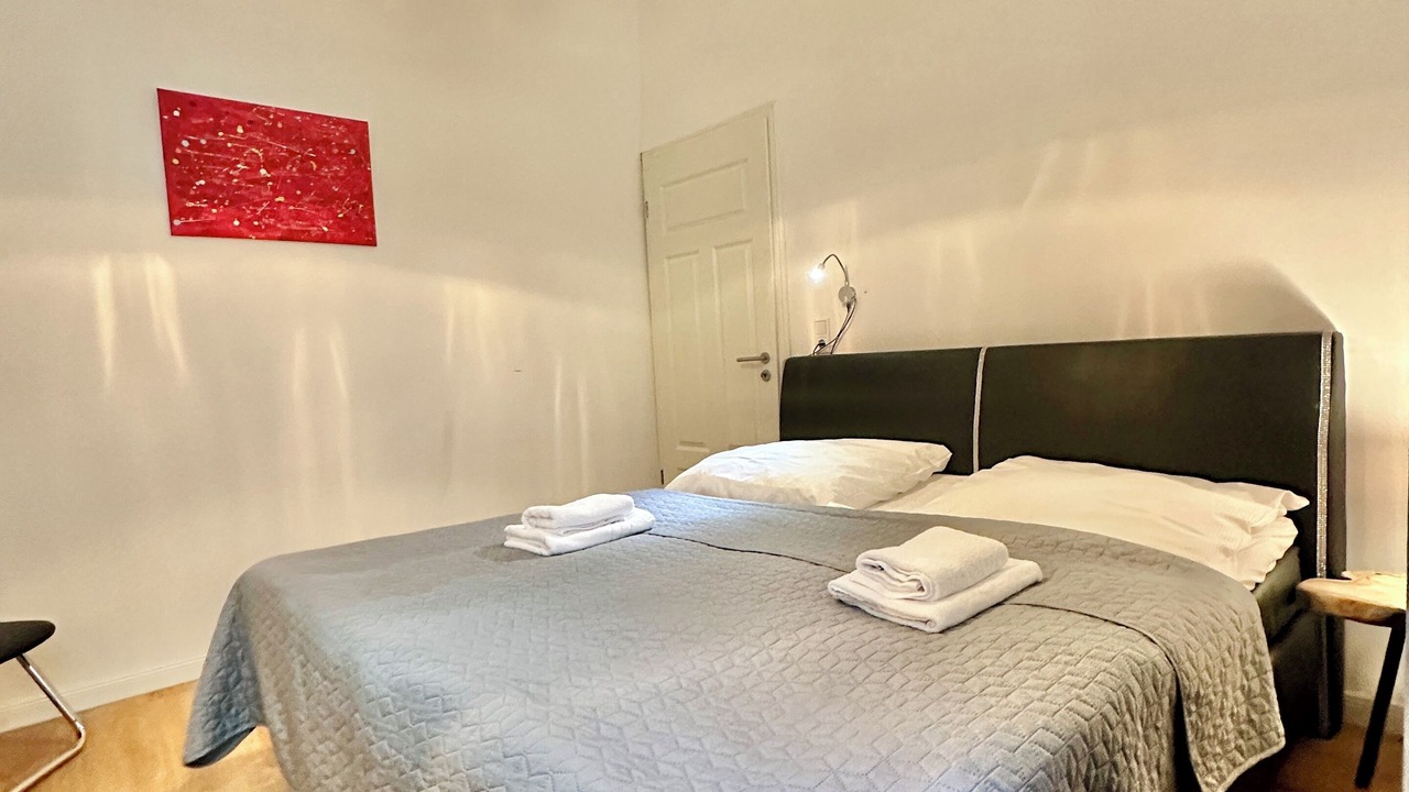 Photo of Bedroom in Center