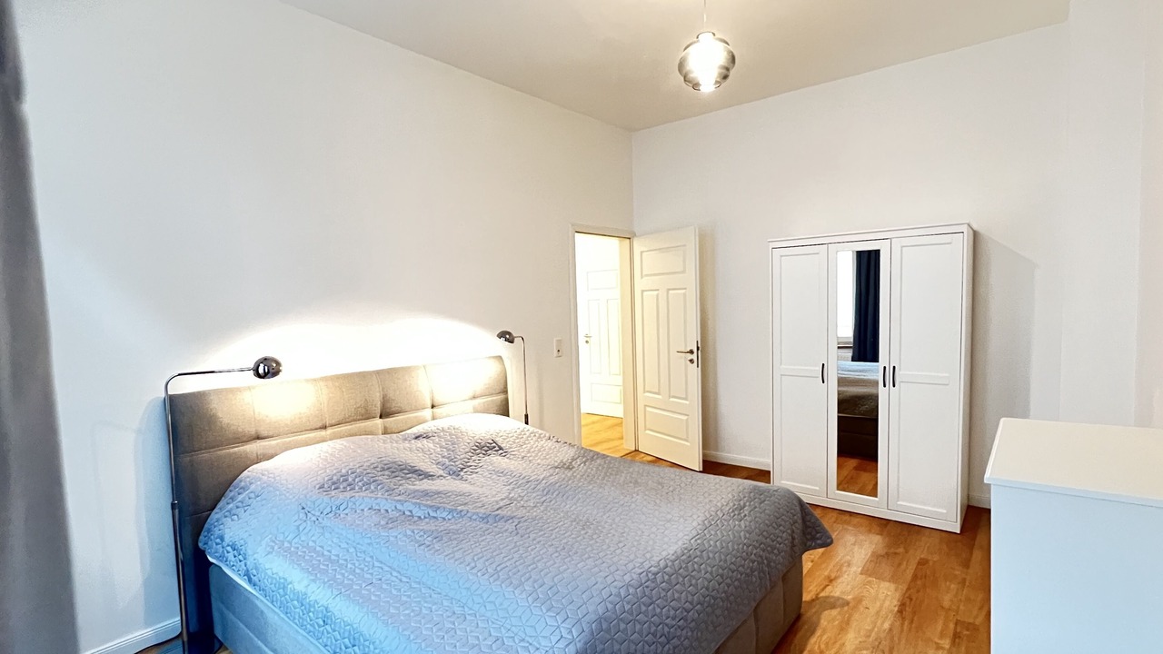 Photo of Bedroom in Center