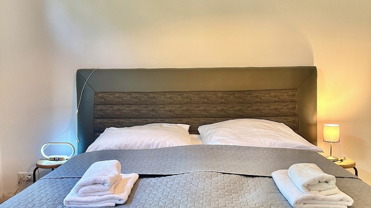 Photo of Bedroom in Center