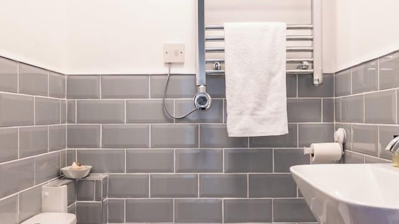 Photo of Bathroom in Barry