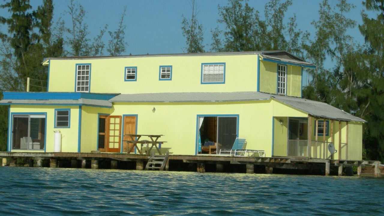 Photo of Outdoor in Andros Town