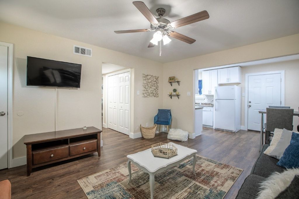 Photo of Livingroom in Midlothian
