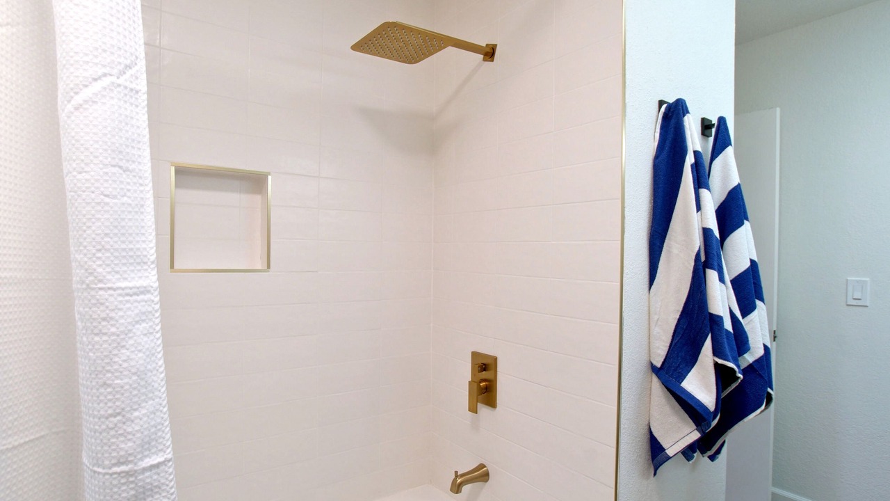 Photo of Bathroom in Paradise Valley Village