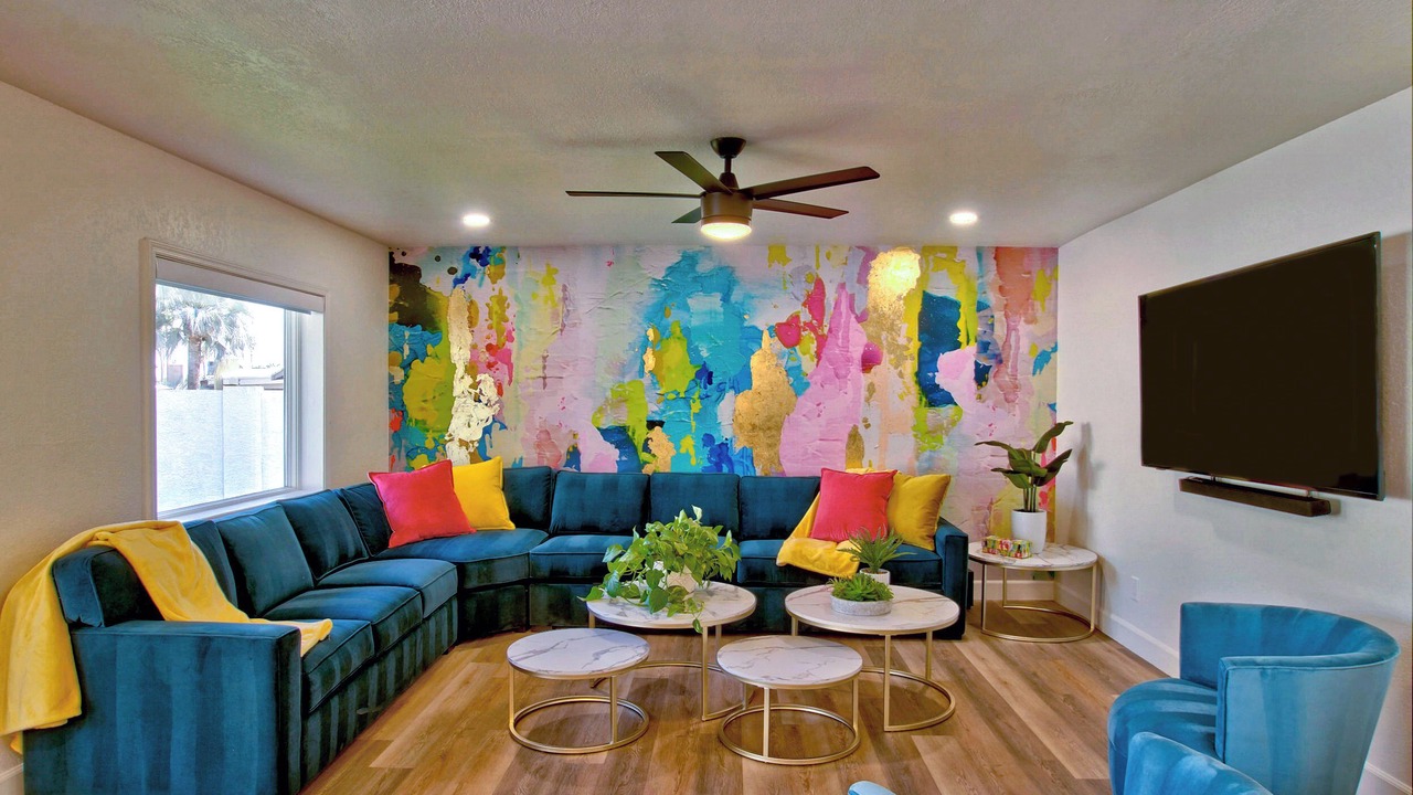 Photo of Bedroom in Paradise Valley Village