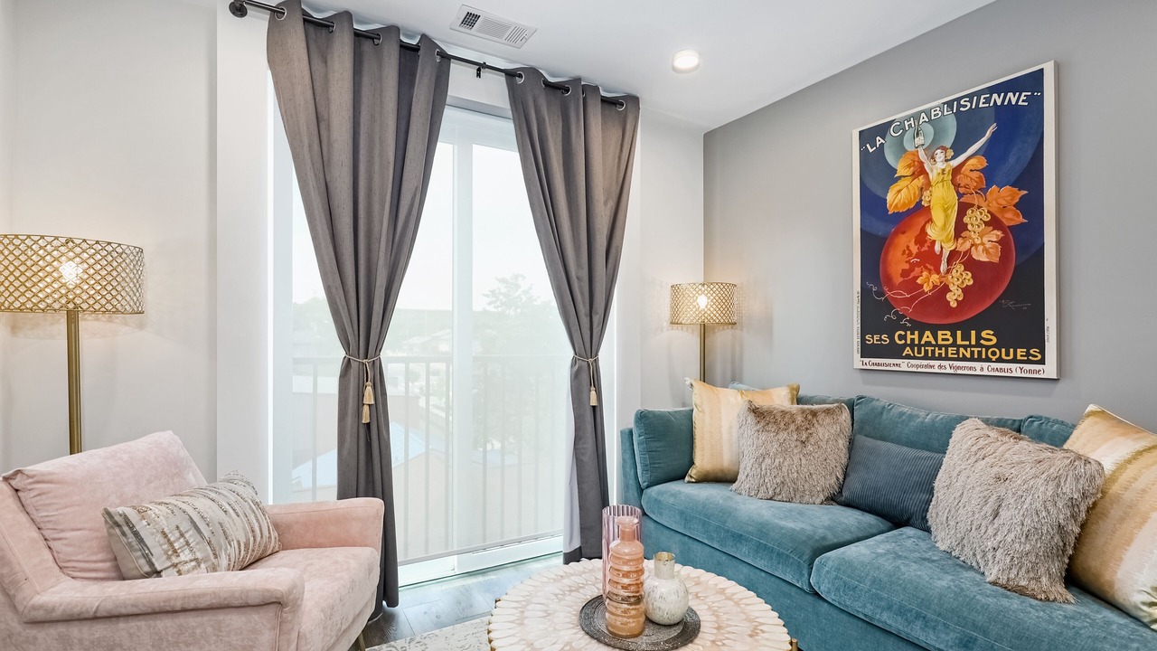 Photo of Livingroom in Rolling Mill Hill