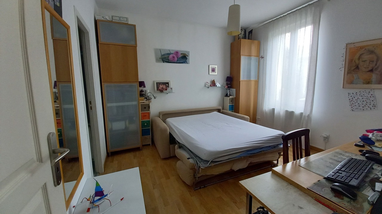 Photo of Bedroom in Talence