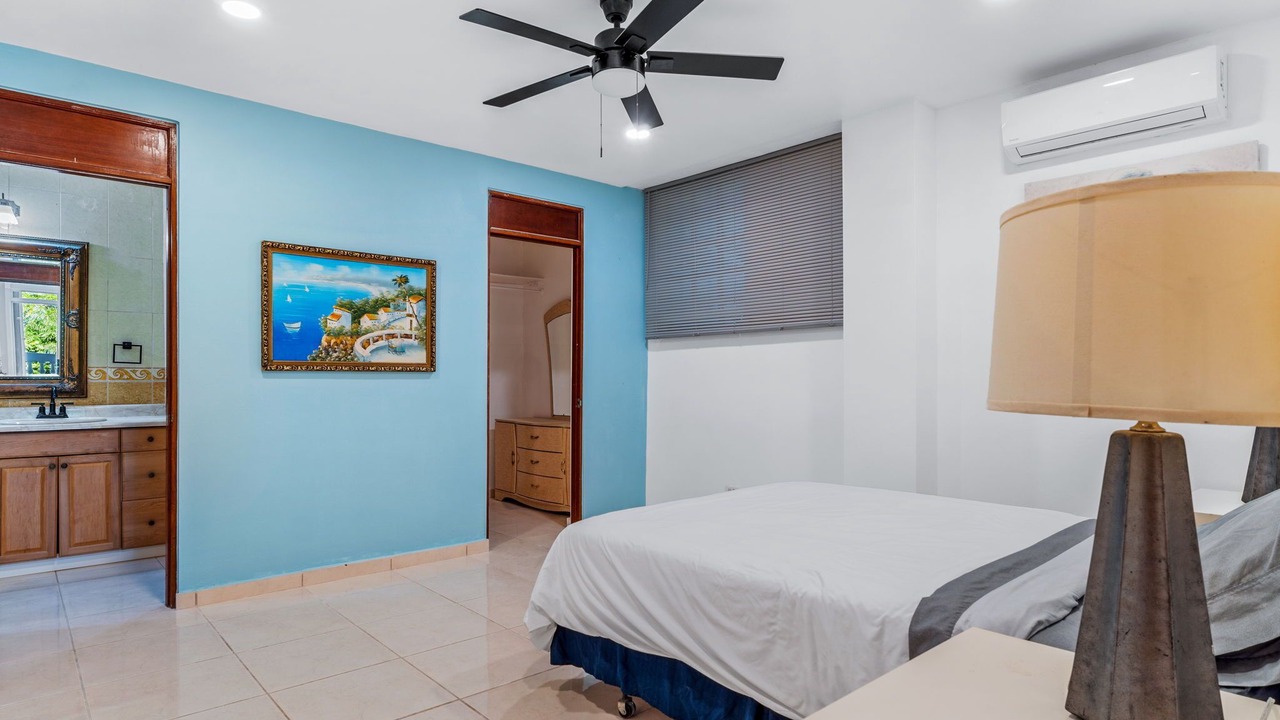 Photo of Bedroom in Playa Fortuna