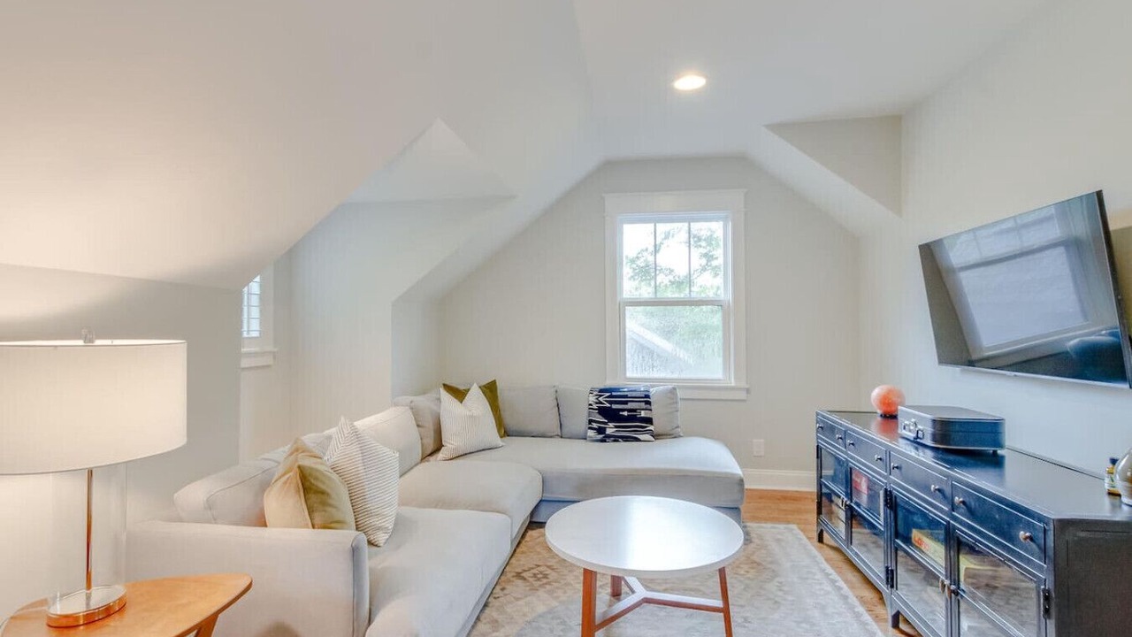 Photo of Livingroom in Inglewood