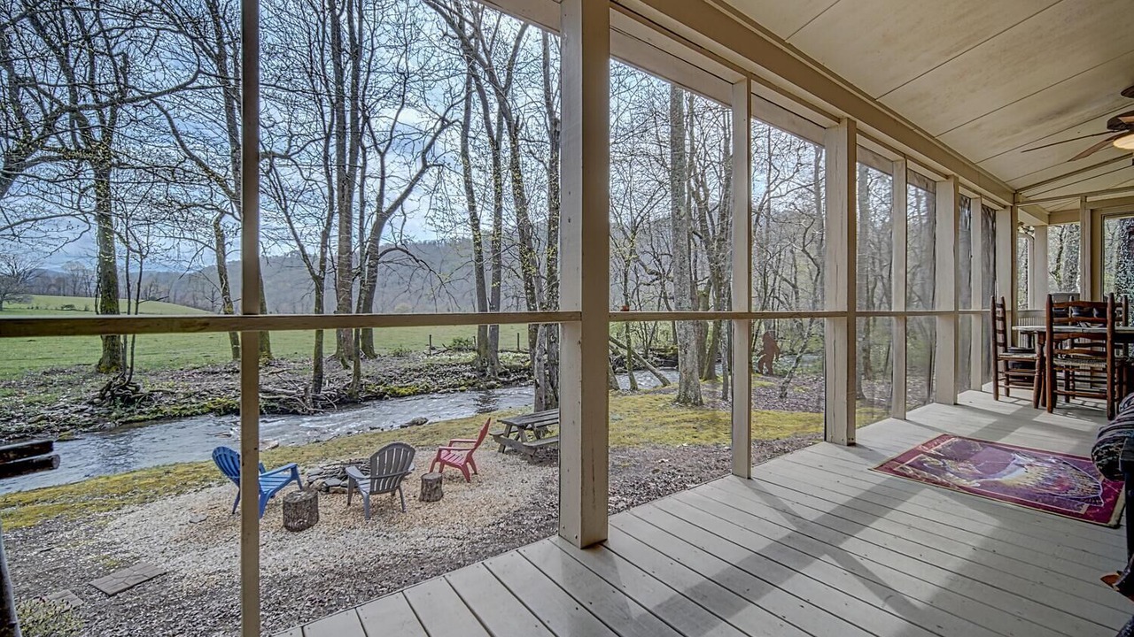 Photo of Others in Hayesville