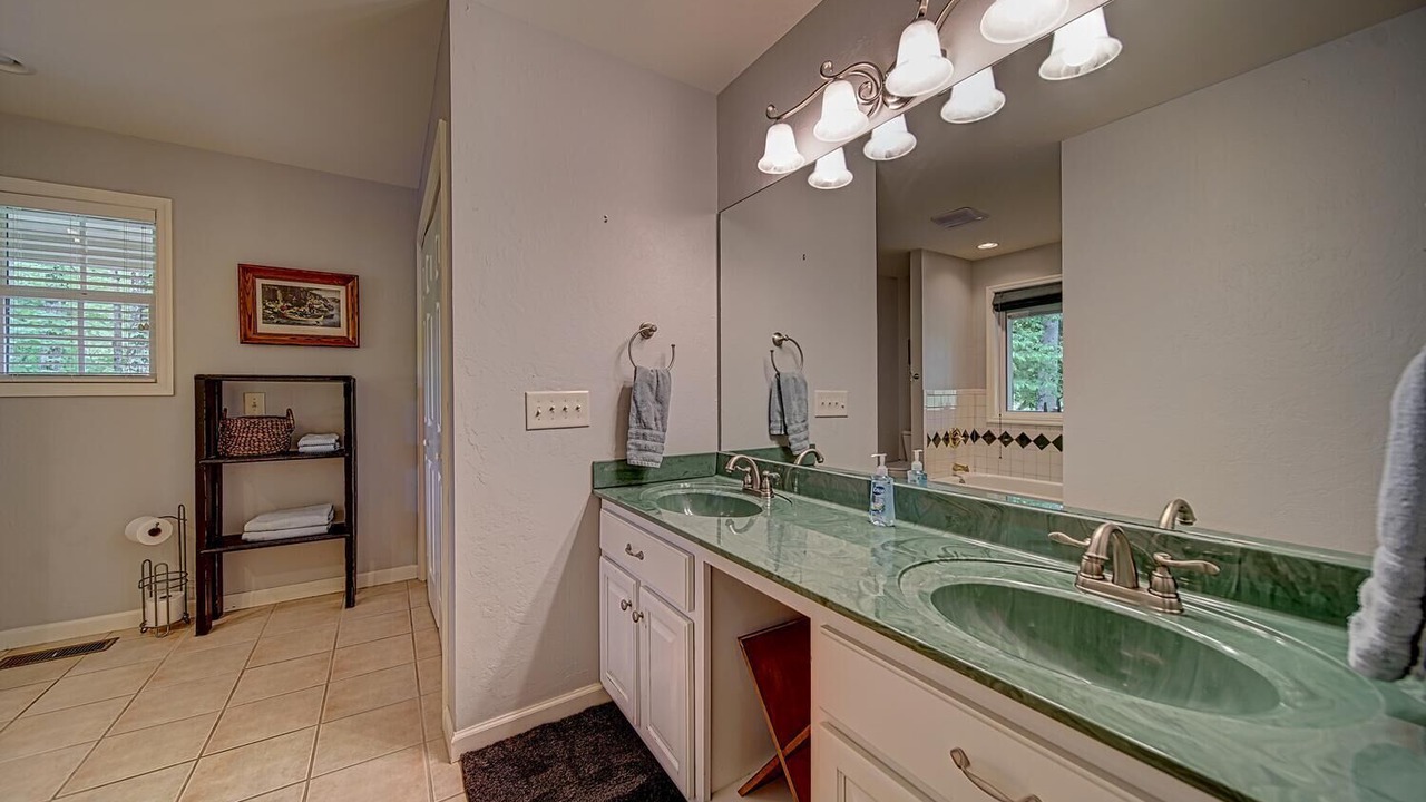 Photo of Bathroom in Hayesville