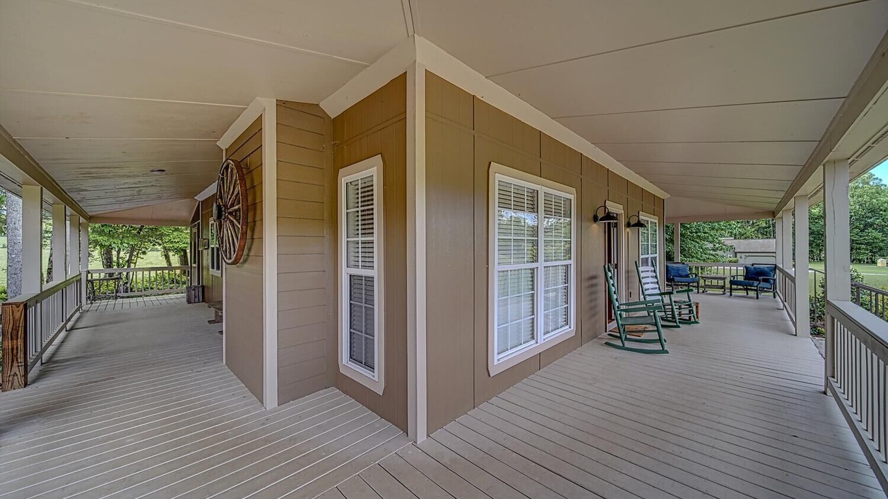 Photo of Patio Balcony in Hayesville