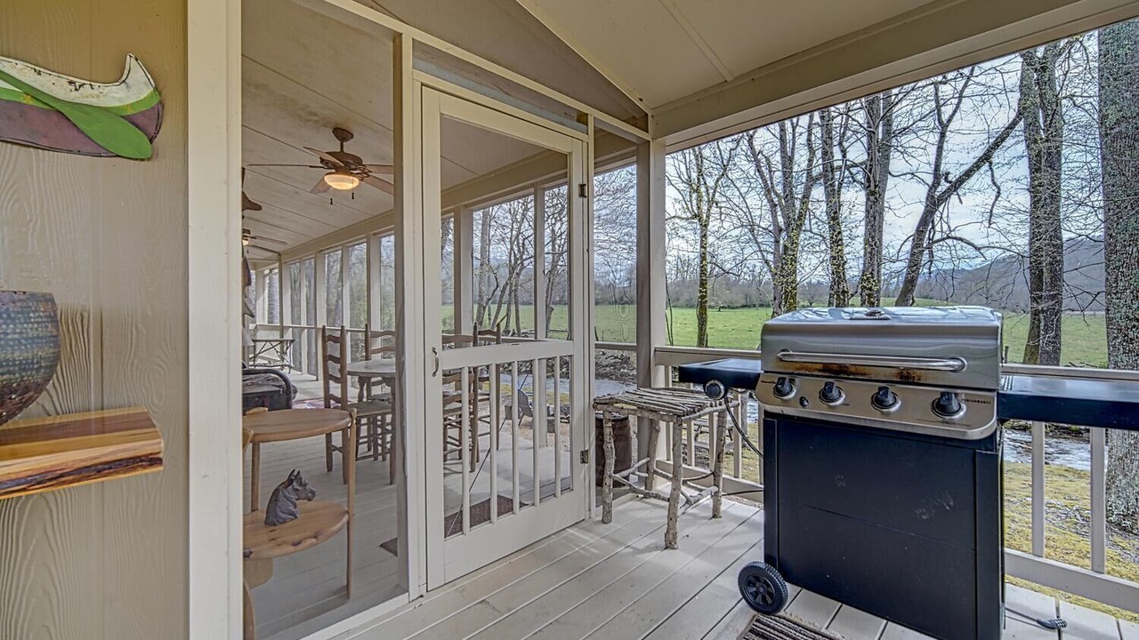 Photo of Outdoor in Hayesville