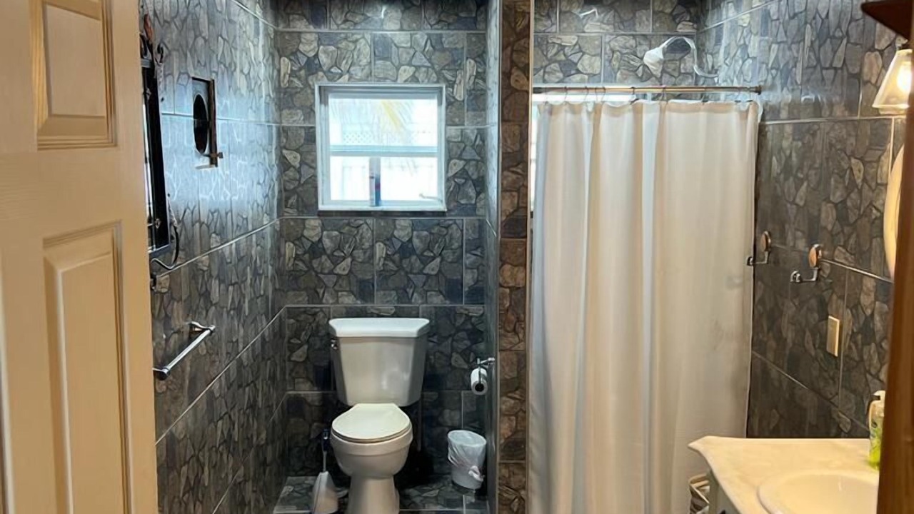 Photo of Bathroom in Cherokee