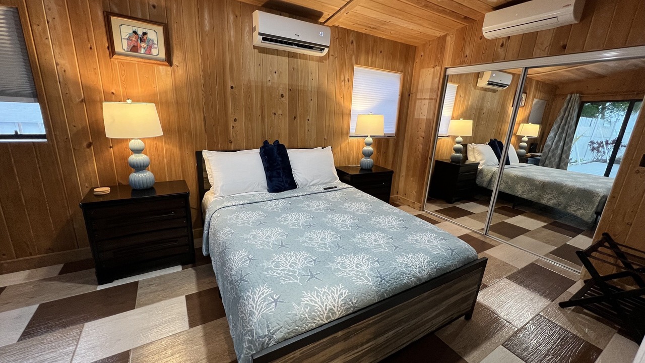 Photo of Bedroom in Cherokee