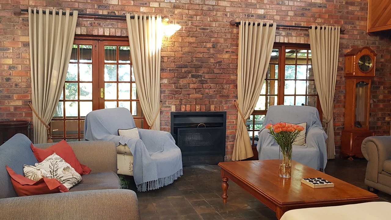 Photo of Livingroom in Port Elizabeth