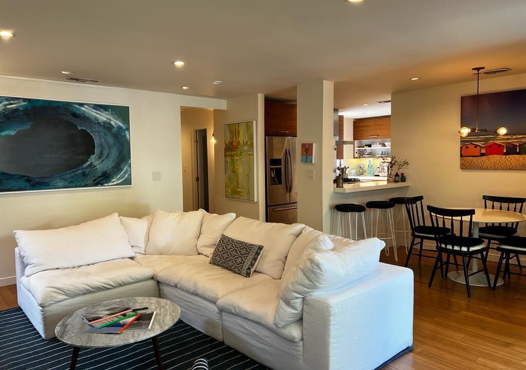 Photo of Livingroom in Marina del Rey