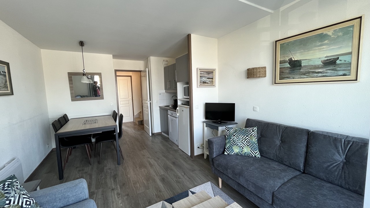 Photo of Livingroom in Arzon