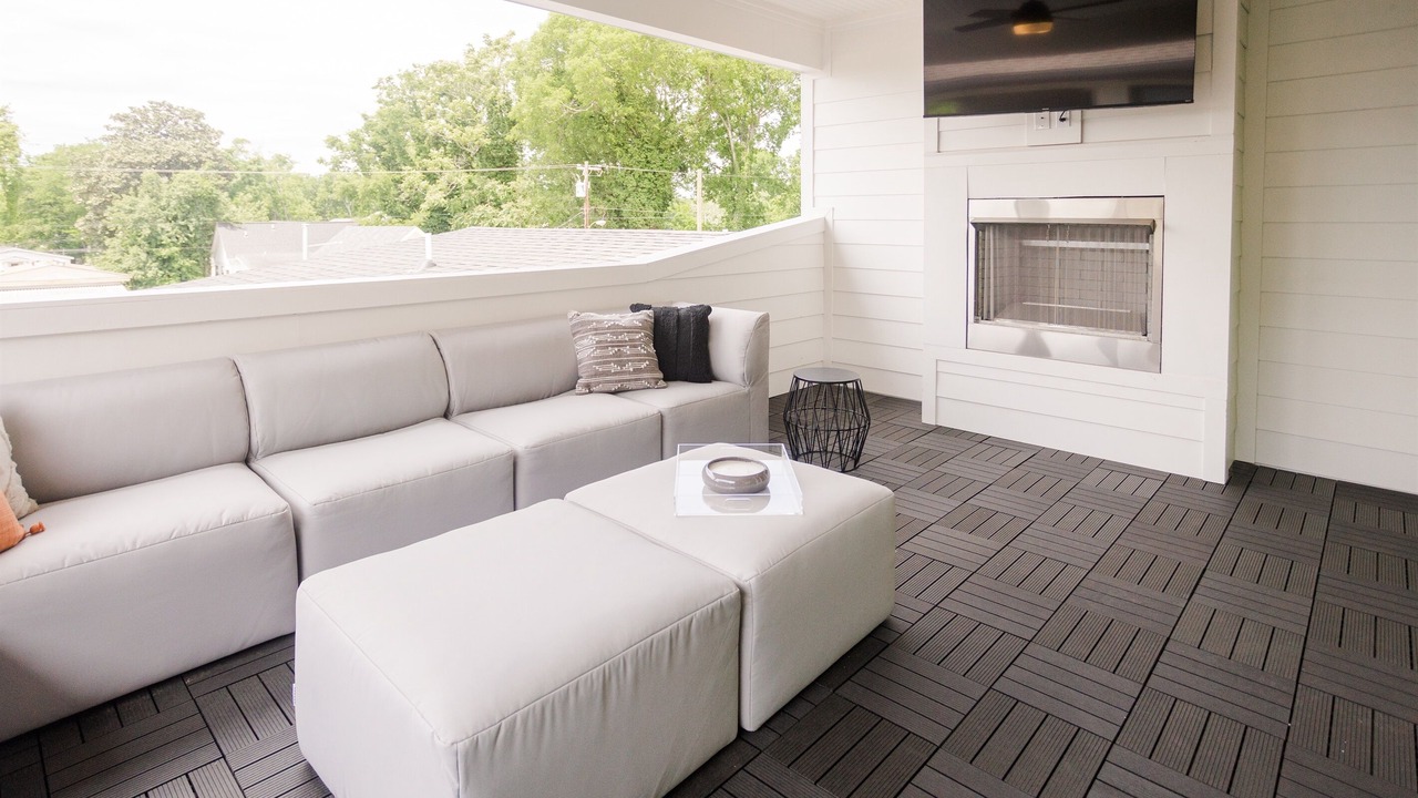 Photo of Livingroom in Cleveland Park