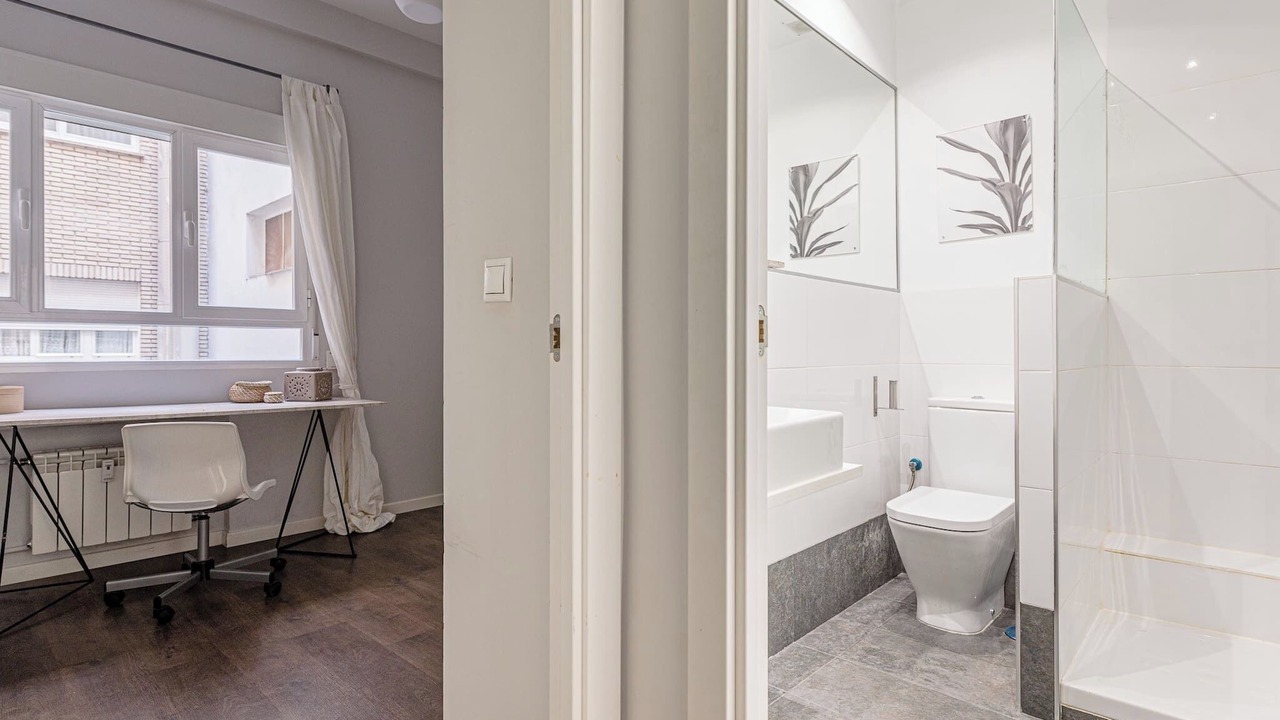 Photo of Bathroom in Cuatro Caminos