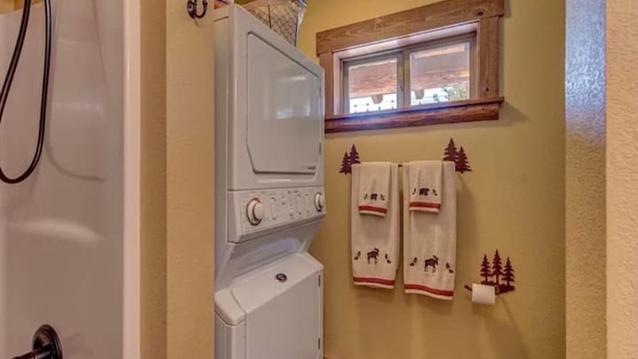 Photo of Bathroom in Crescent