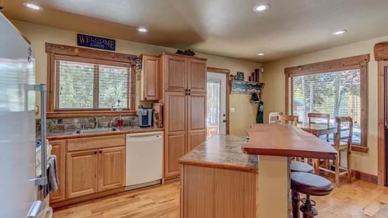 Photo of Kitchen in Crescent