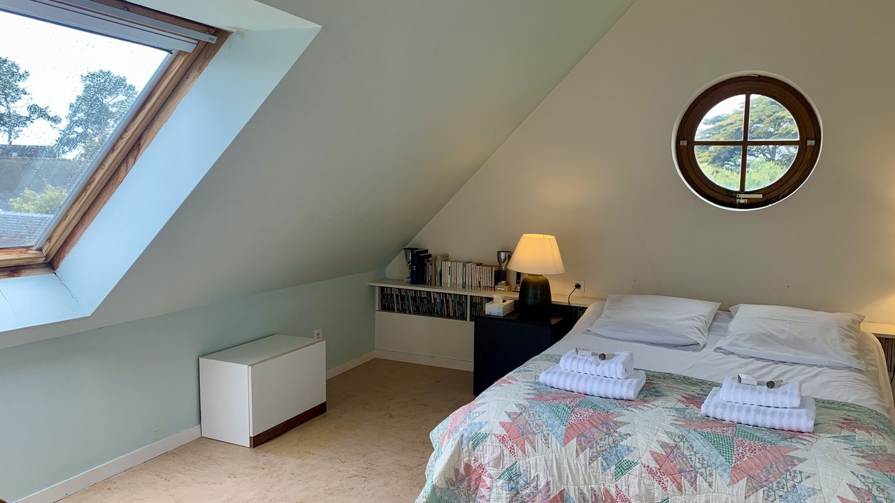 Photo of Bedroom in Larmor-Baden