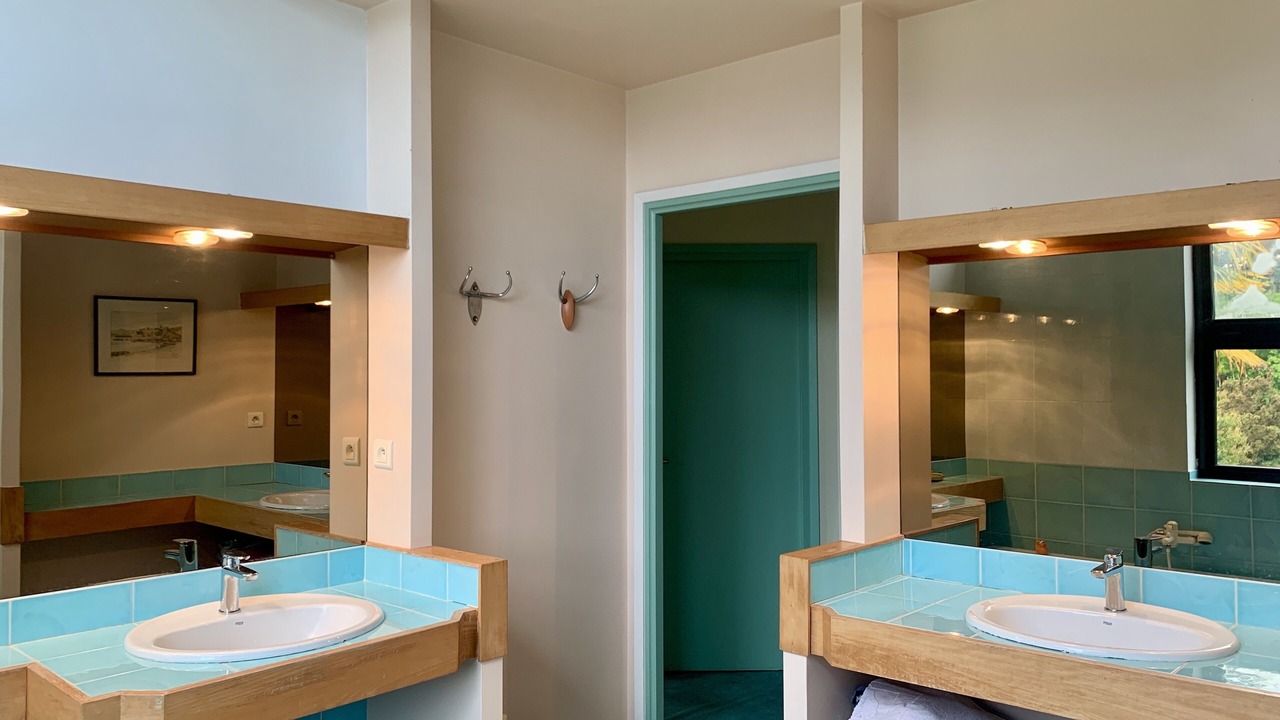 Photo of Bathroom in Larmor-Baden