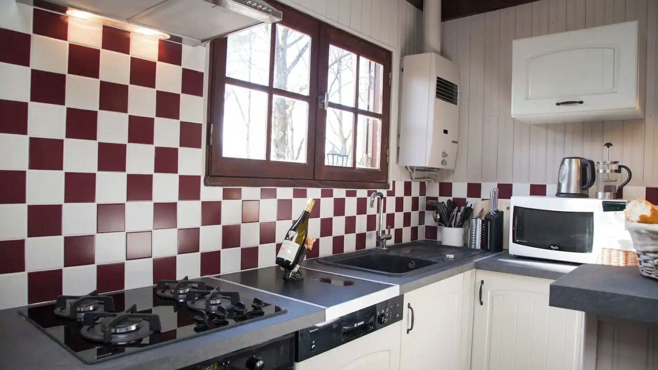 Photo of Kitchen in Saint-Martin-le-Beau
