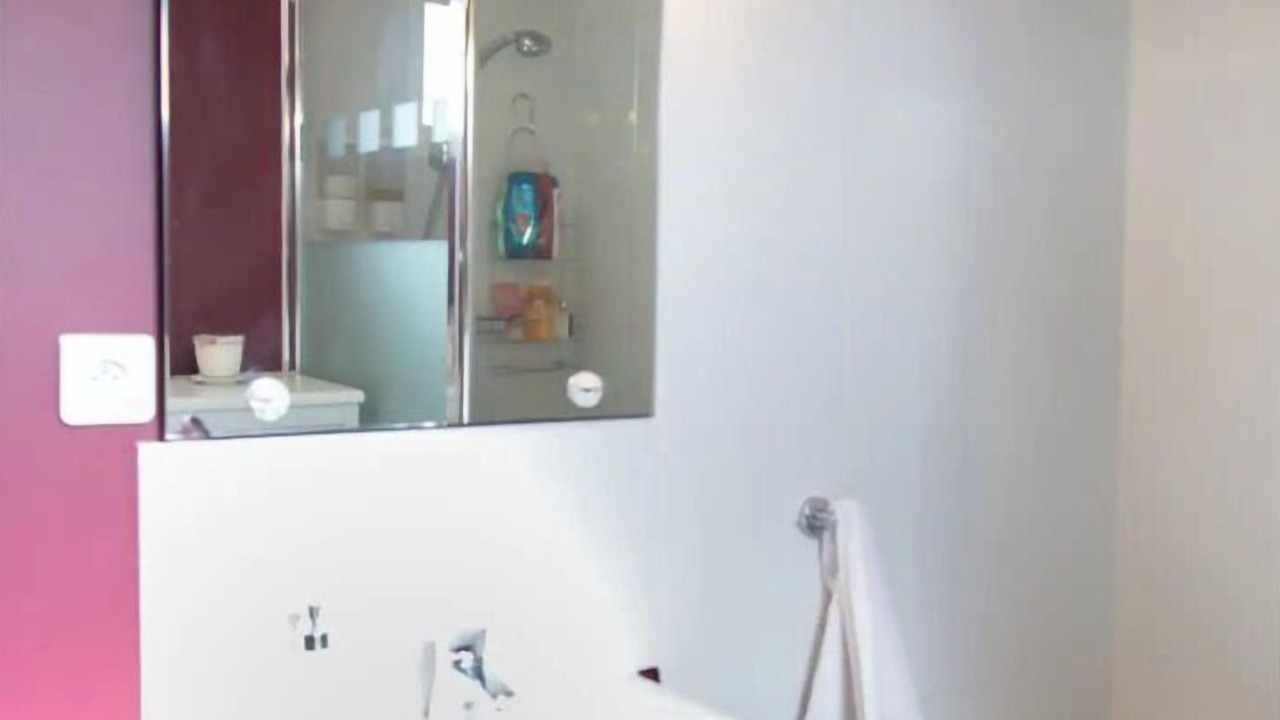 Photo of Bathroom in Saint-Martin-le-Beau
