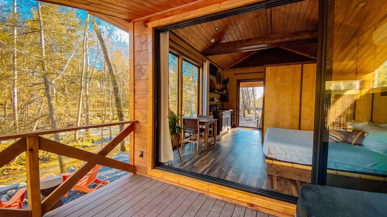 Photo of Bedroom in Goldbond